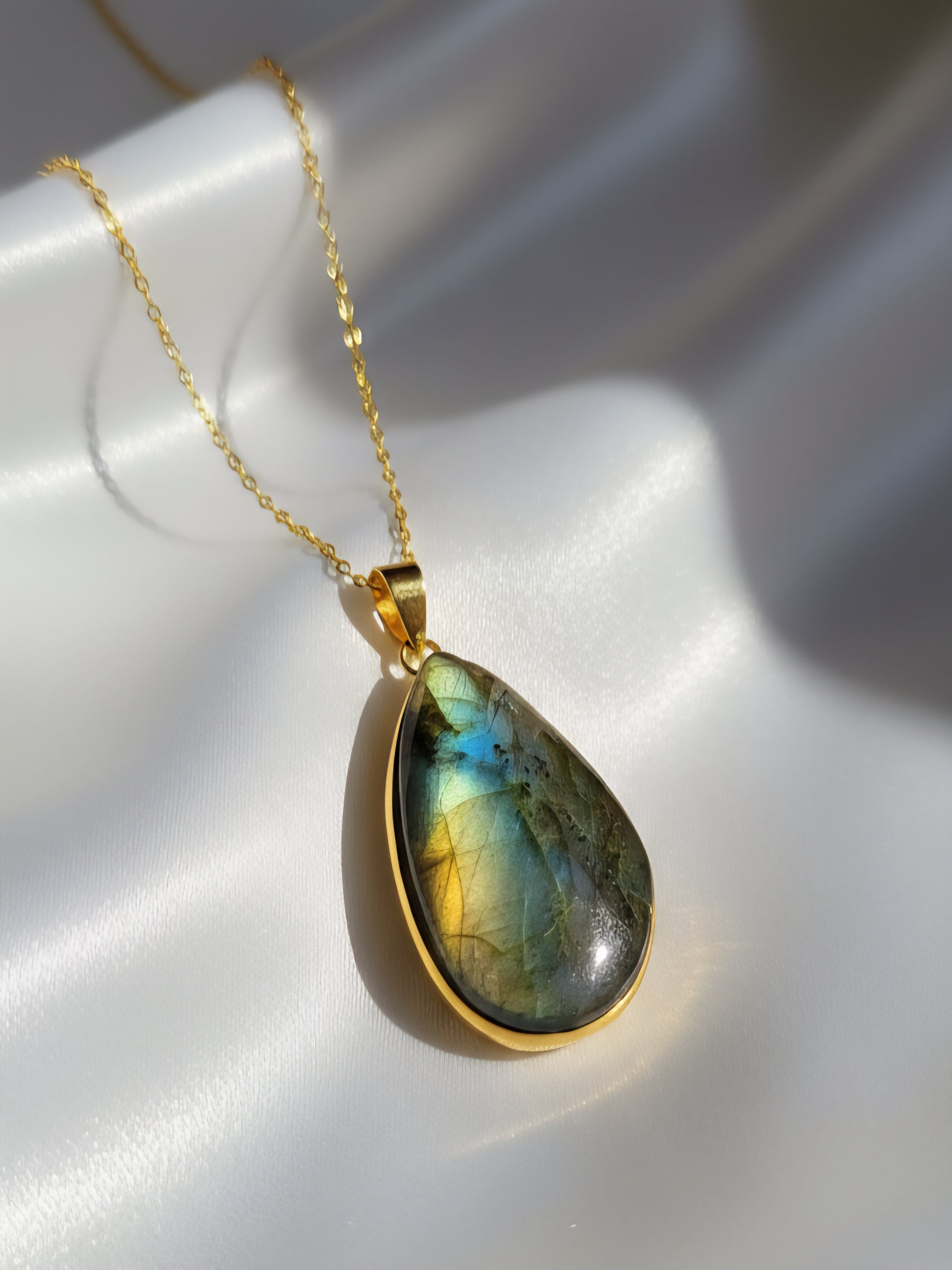 Collier Labradorite